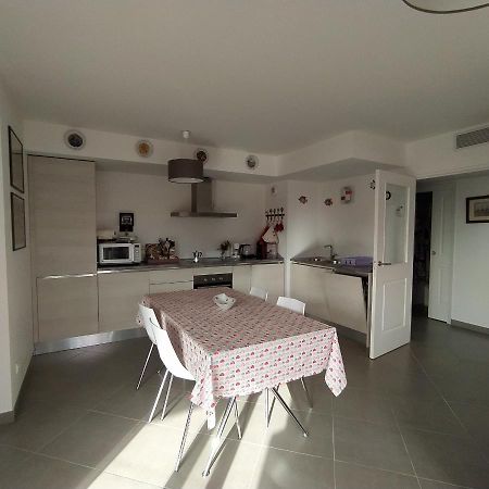 Menton Park Apartment Экстерьер фото