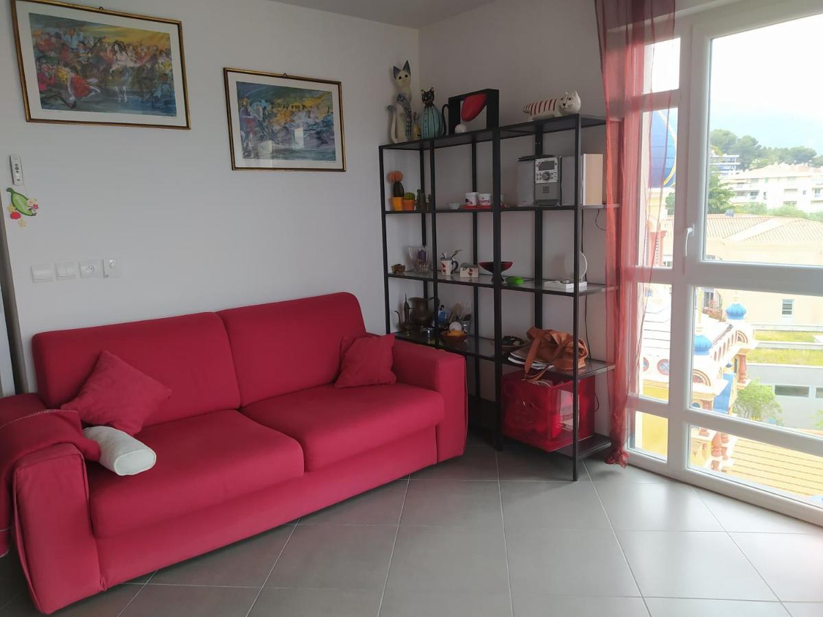 Menton Park Apartment Экстерьер фото